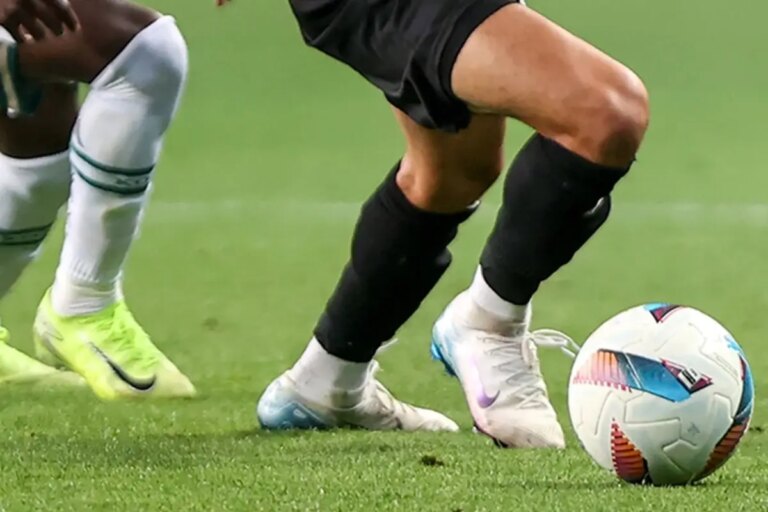 100 liralik super lig biletleri saniyeler icinde tukendi yAepAZmr