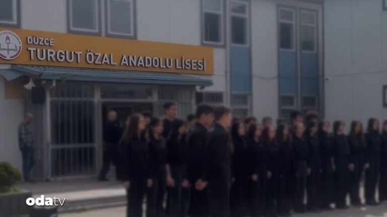 lisede skandal kurallar sorusturma baslatildi kizlar ayakta gidecek f2CbZAje