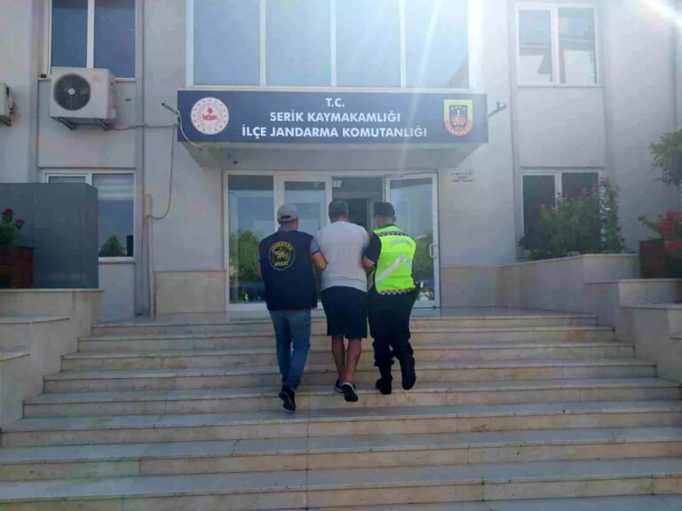 serikte uyusturucu tuccari yakalandi NadDxcAf