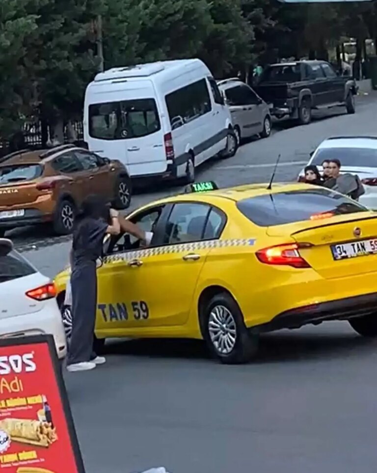taksi surucusu genc kizi bayiltti FbyWsvVy