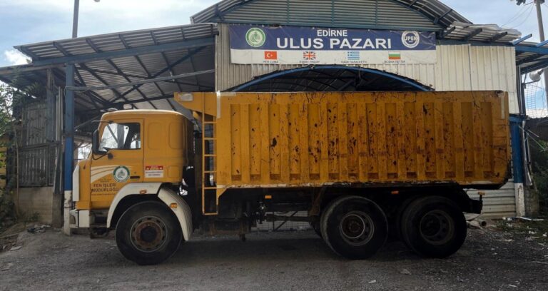 edirnede turistlerin ugrak noktasi ulus pazari kapatildi zwiwwqJ4