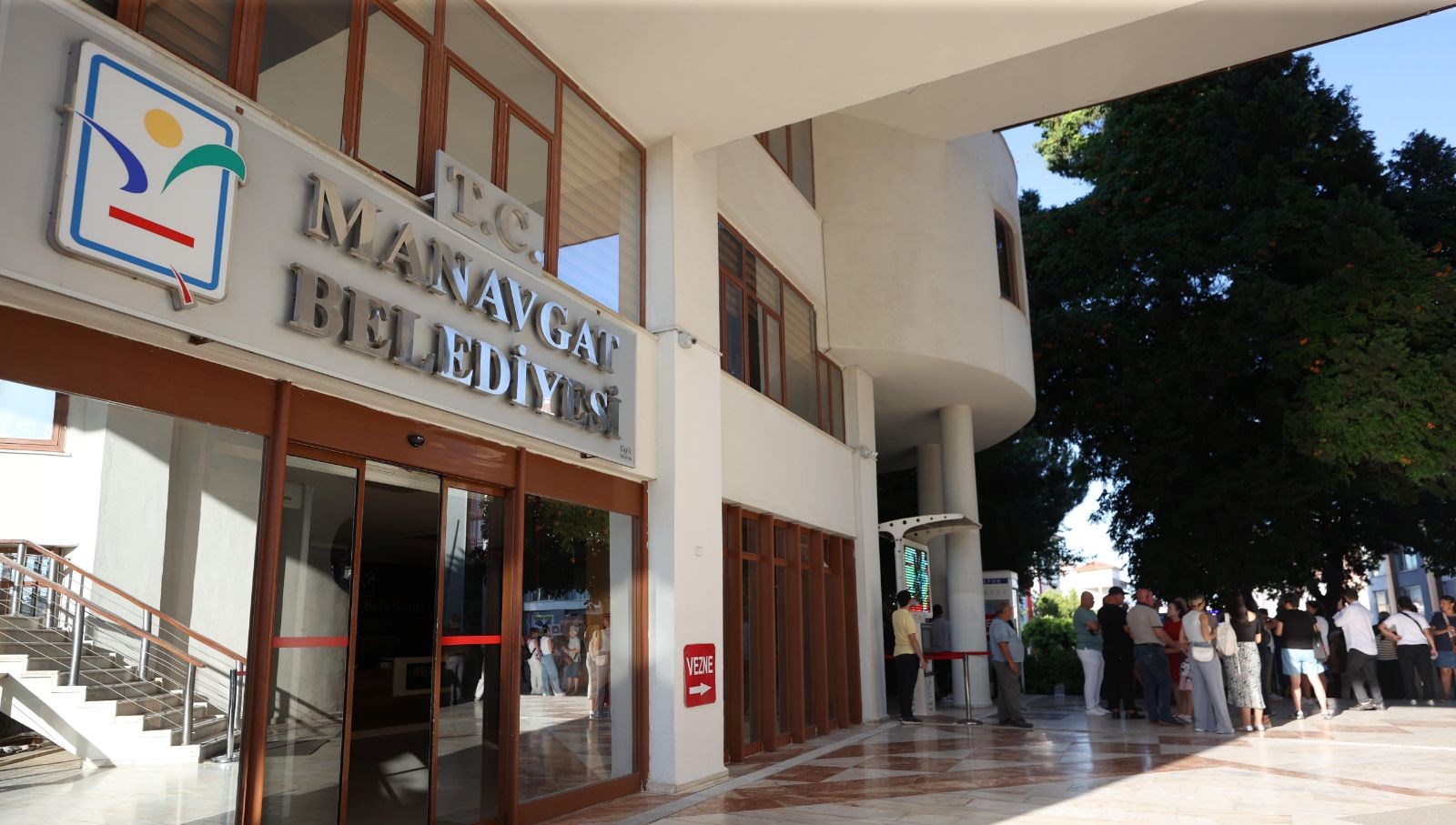 manavgat belediyesine rusvet sorusturmasi iki kisi tahliye edildi IbzzNMMq