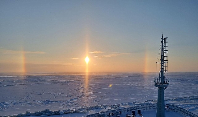 cin kuzey deniz rotasi uzerinden avrupaya ilk transit seferini yapti beDLqYt8.jpg