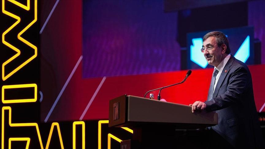 dunya ekonomisi yonunu ararken turkiye kararlilikla yoluna devam ediyor ghkCaiEg