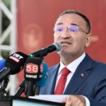 bir suredir tedavi goruyordu bekir bozdagin son hali dikkat cekti 1RQhTaxj.jpg