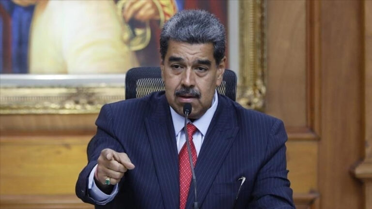nikolas-madurodan-venezuela-kiyilari-icin-savunma-hamlesi-O8Rbllkl.jpg