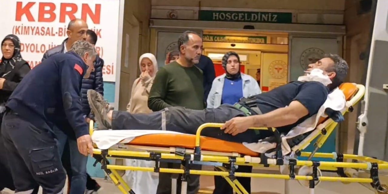 romorktan komur indiriken demir parcasi yuzune saplandi mFGcsC1O.jpg