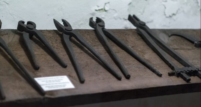 turklerin tirnaklari cekildi WkTYHx3t.jpg