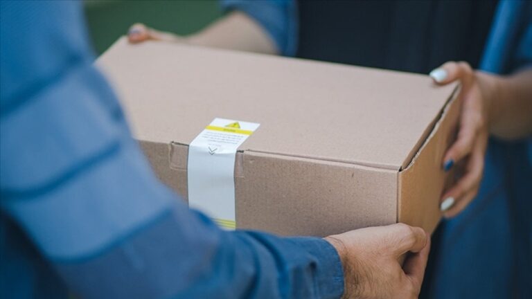 hizli-kargo-gonderilerinde-agirlik-ve-parasal-ust-sinirlar-artirildi-dcGuDi7v.jpg